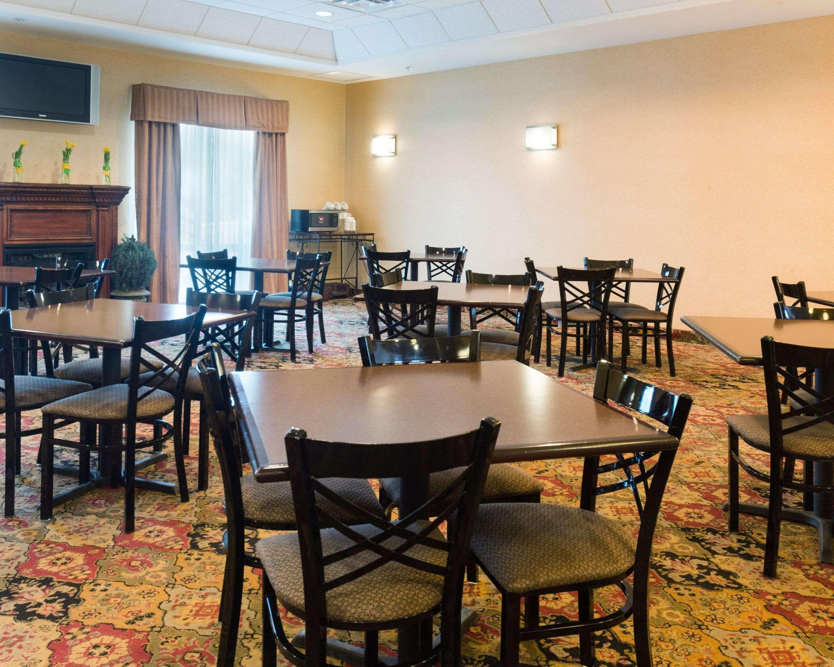 Comfort Suites Fredericksburg North Extérieur photo