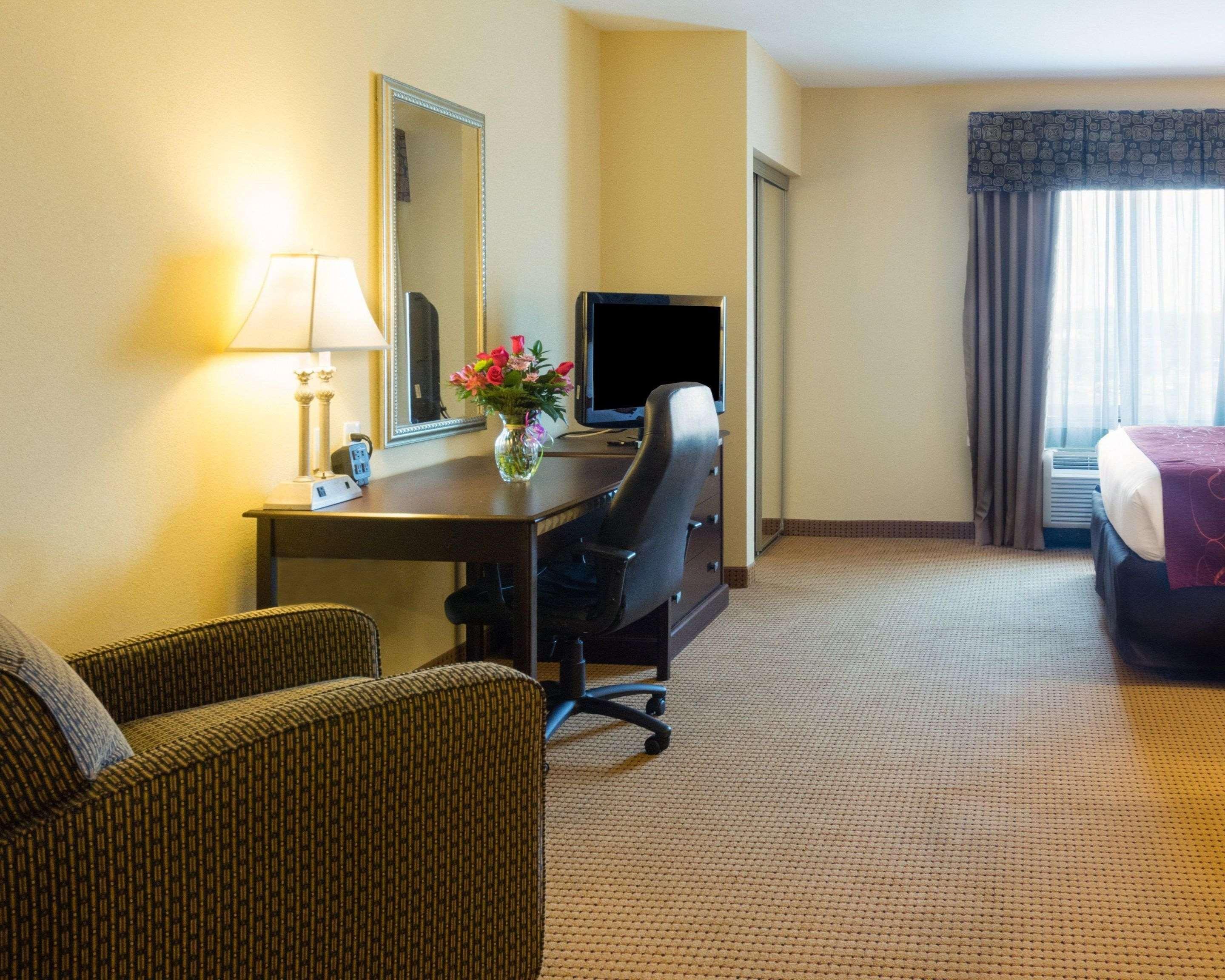 Comfort Suites Fredericksburg North Extérieur photo