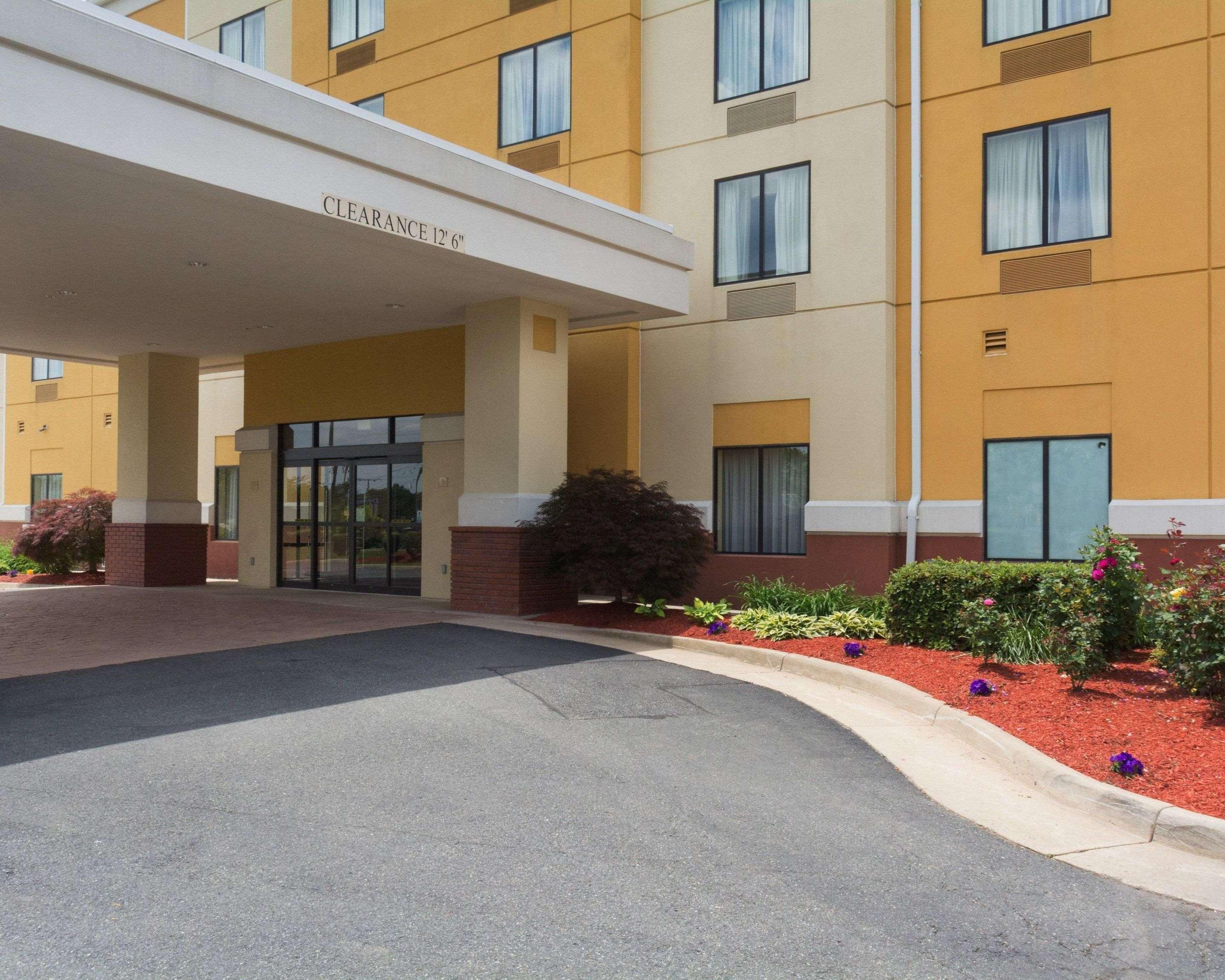 Comfort Suites Fredericksburg North Extérieur photo