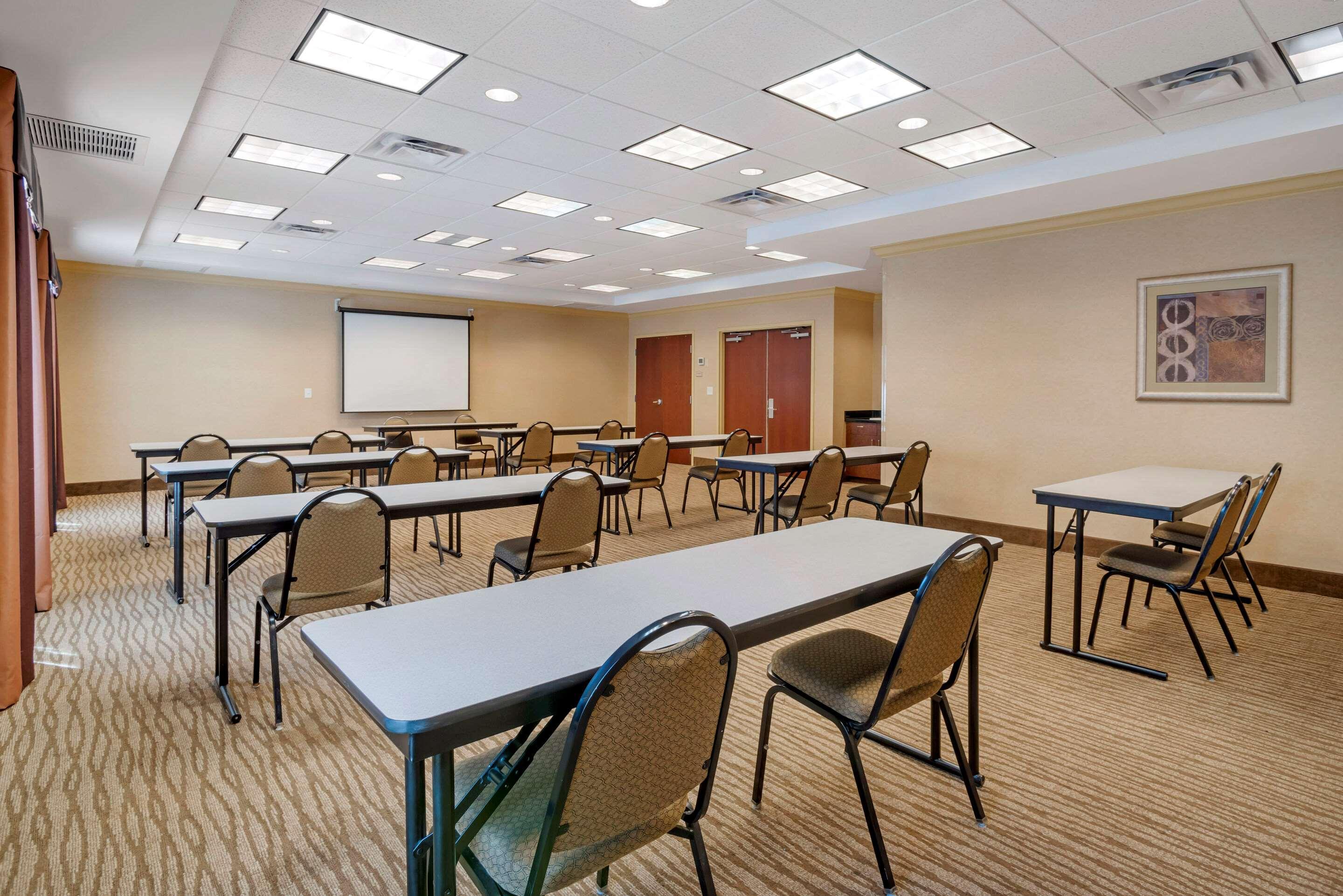 Comfort Suites Fredericksburg North Extérieur photo