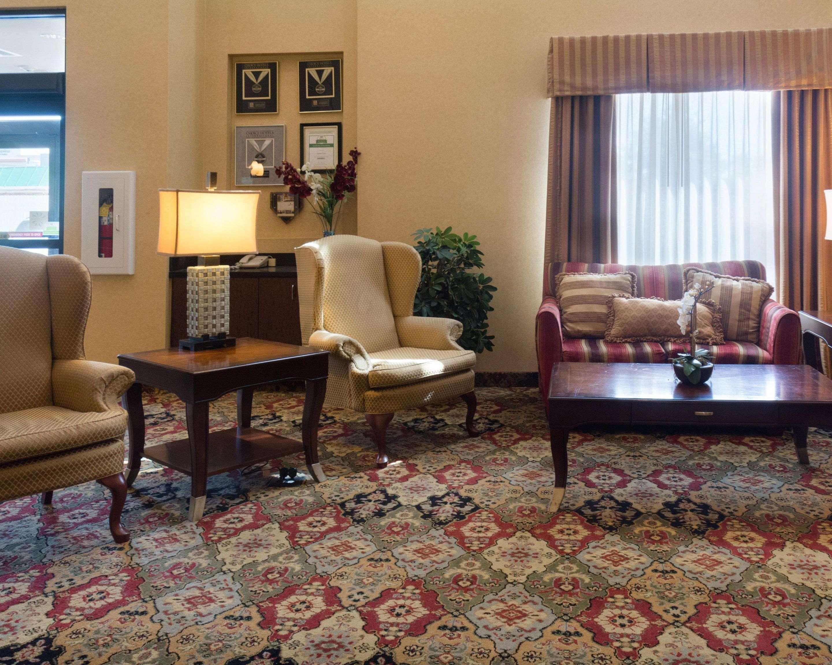 Comfort Suites Fredericksburg North Extérieur photo